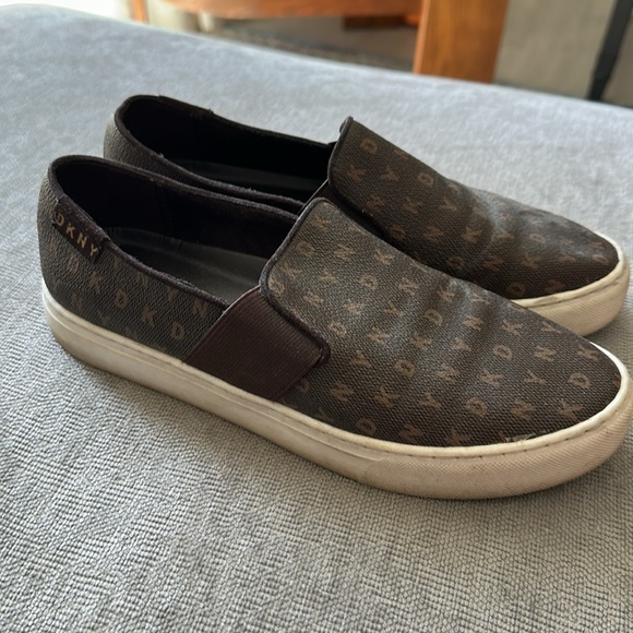 DKNY Deck Shoes - - Picture 2 of 3